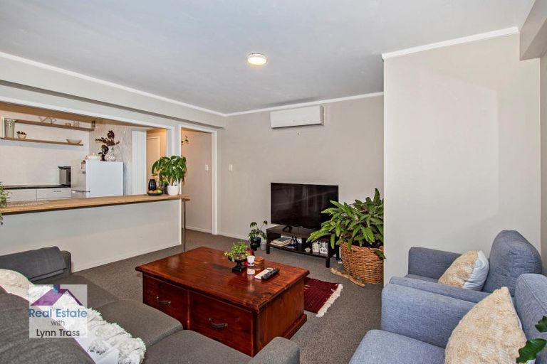 Photo of property in 13 Barclay Place, Te Kamo, Whangarei, 0112