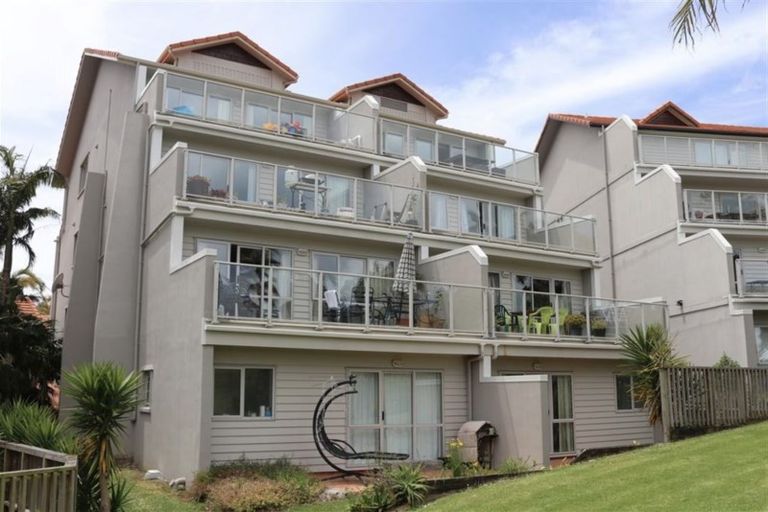 Photo of property in Santa Rosa, 42/340 Gulf Harbour Drive, Gulf Harbour, Whangaparaoa, 0930