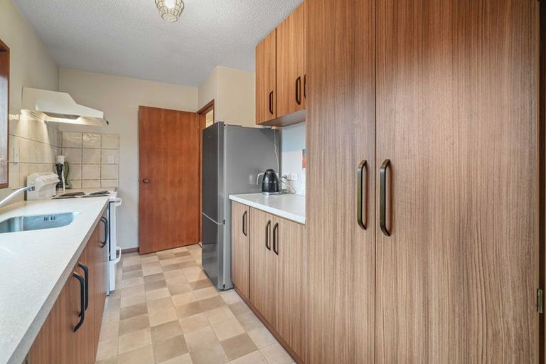 Photo of property in 1/13 Ridder Place, Halswell, Christchurch, 8025