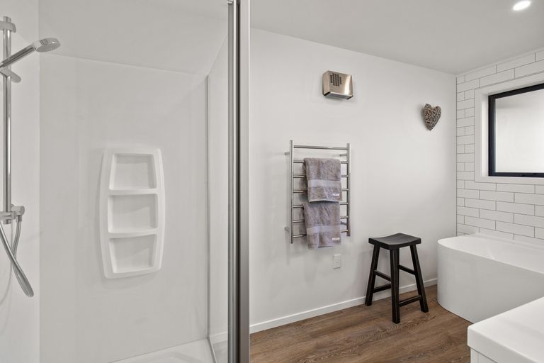 Photo of property in 4 Gards Place, Alexandra, 9320