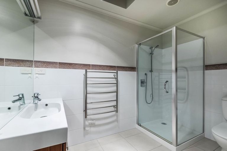 Photo of property in 94 Oakway Drive, Schnapper Rock, Auckland, 0632