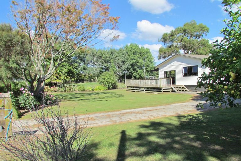 Photo of property in 182 Pukemiku Road, Mangamutu, Pahiatua, 4983