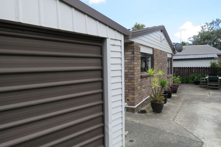 Photo of property in 1/1 Thomas Road, Flat Bush, Auckland, 2019
