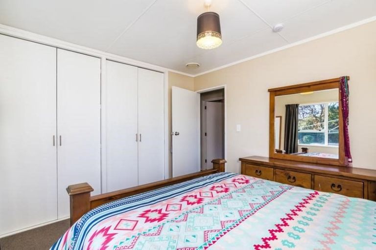 Photo of property in 102 Hyde Avenue, Richmond Heights, Taupo, 3330