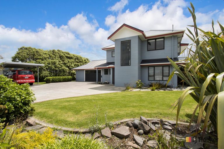 Photo of property in 125 Emerton Road, Athenree, Katikati, 3177