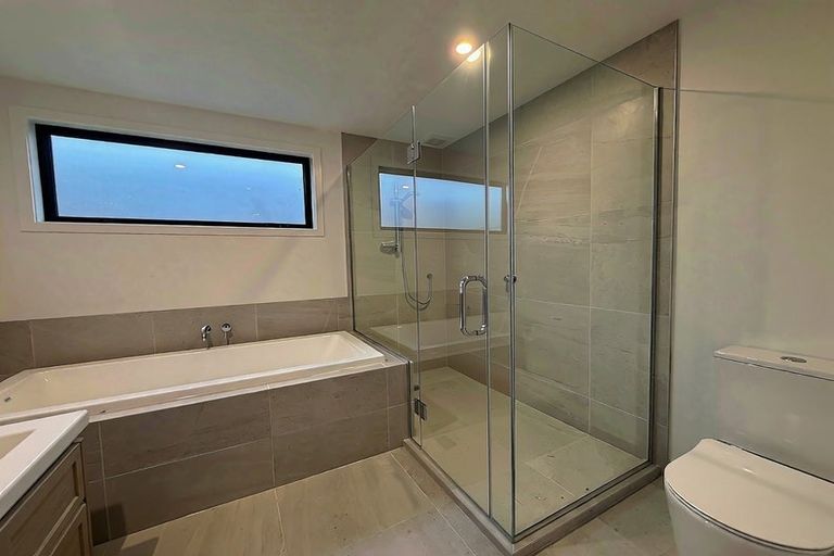 Photo of property in 7 Rowe Drive, Jacks Point, 9371