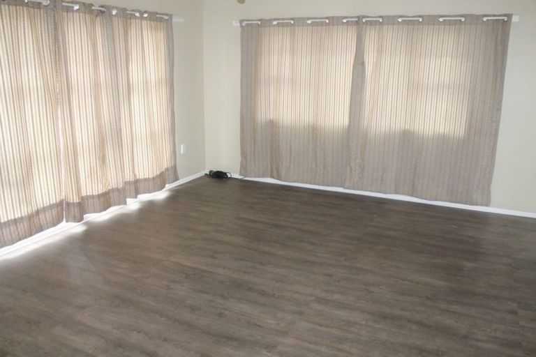 Photo of property in 101a Rangitoto Road, Papatoetoe, Auckland, 2025