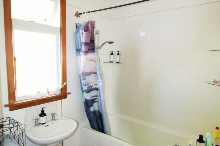 Photo of property in 10 Royal Terrace, Oamaru, 9400