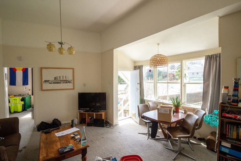 Photo of property in 23 Nairn Street, Mount Cook, Wellington, 6011