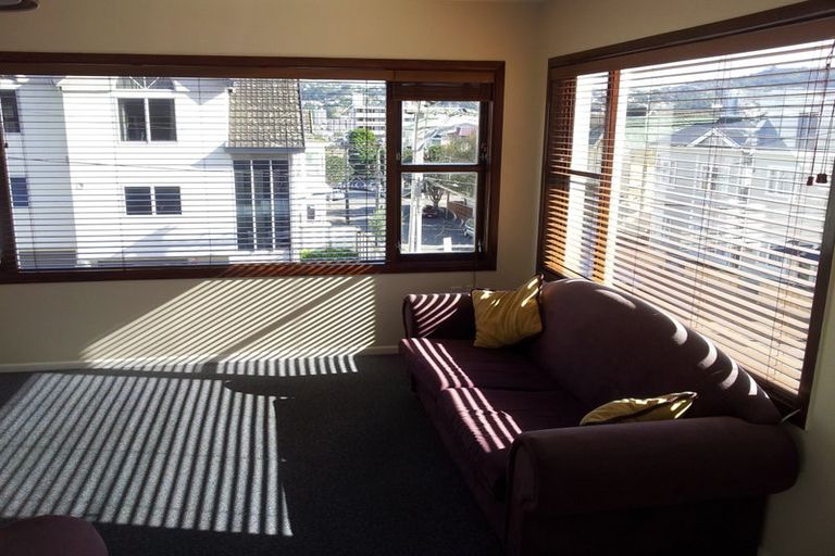Photo of property in 3/117 Austin Street, Mount Victoria, Wellington, 6011
