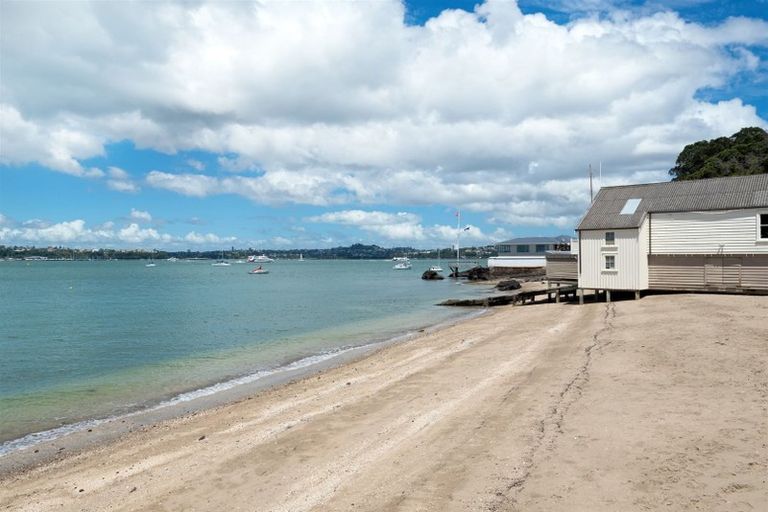 Photo of property in 4/17 Church Street, Devonport, Auckland, 0624