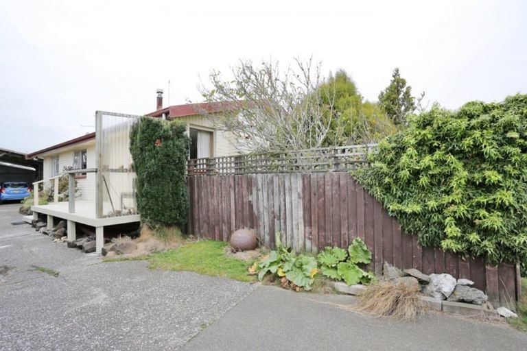 Photo of property in 23 Lauder Crescent, Heidelberg, Invercargill, 9812