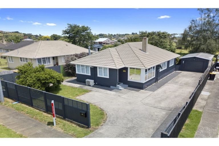Photo of property in 96 Thames Road, Paeroa, 3600