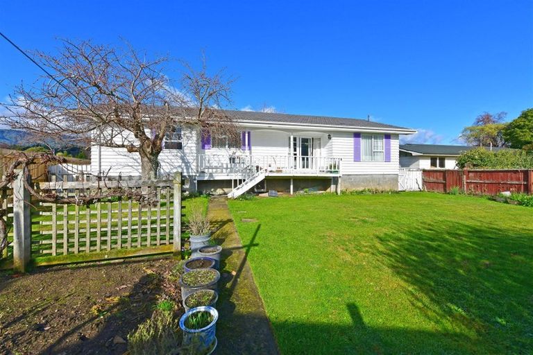 Photo of property in 79 California Drive, Totara Park, Upper Hutt, 5018
