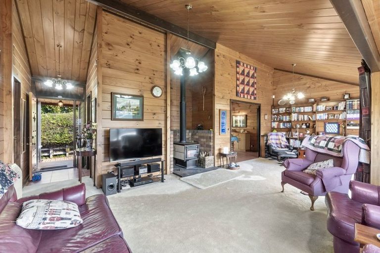 Photo of property in 25 Madill Road, St Andrews, Hamilton, 3200