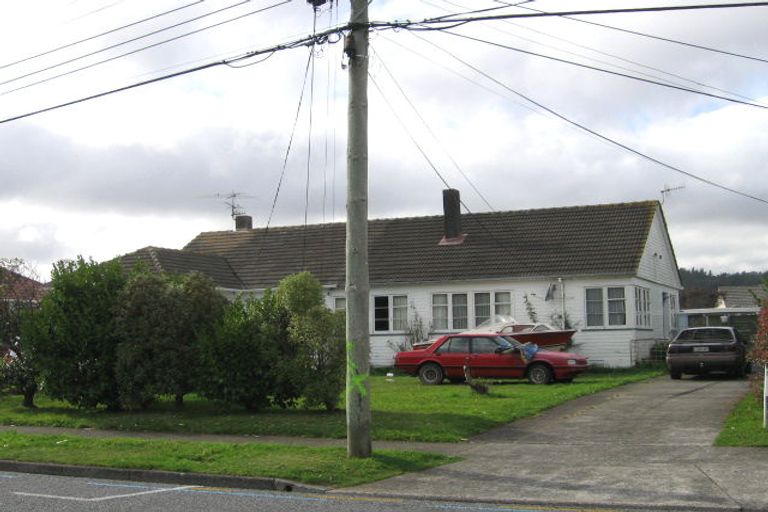 Photo of property in 1056 Taita Drive, Taita, Lower Hutt, 5011