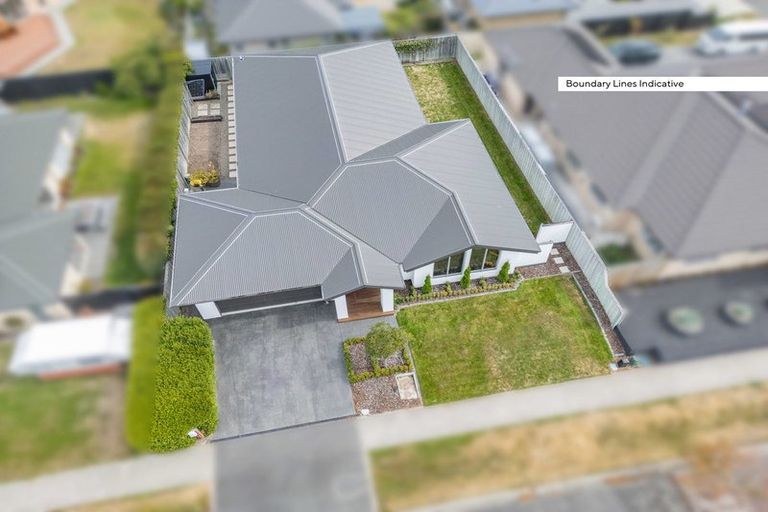 Photo of property in 9 Murfitt Street, Pegasus, 7612