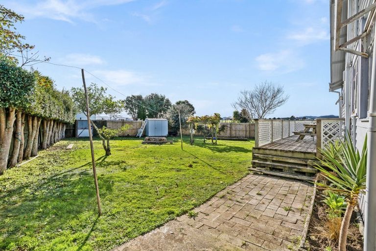 Photo of property in 7 Whimp Avenue, Onerahi, Whangarei, 0110