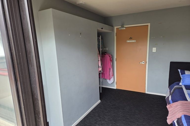 Photo of property in 518 Linwood Avenue, Woolston, Christchurch, 8062