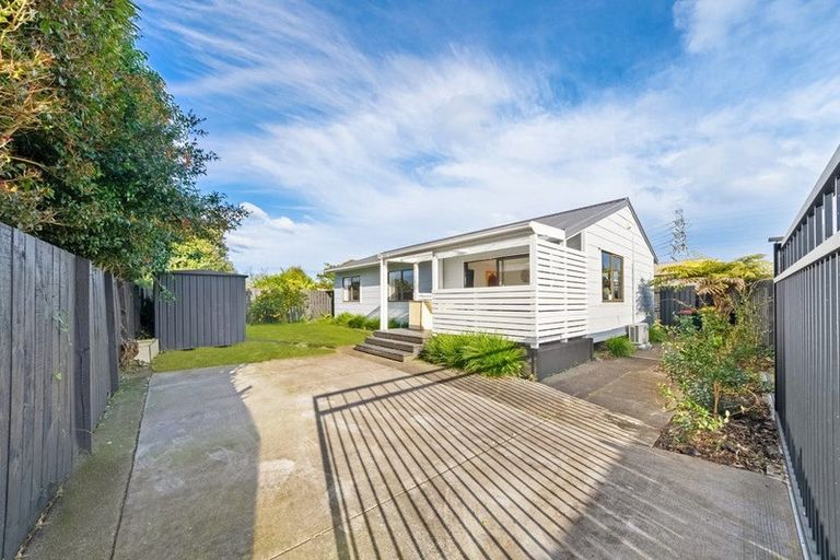 Photo of property in 2/20 Tennessee Avenue, Mangere East, Auckland, 2024