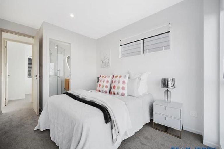 Photo of property in 65 Opoka Street, Papakura, 2110