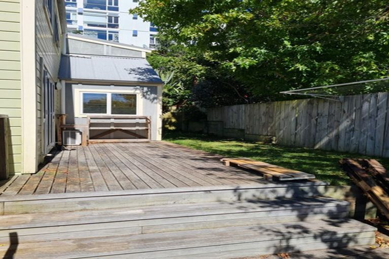 Photo of property in 19b Boston Terrace, Aro Valley, Wellington, 6021