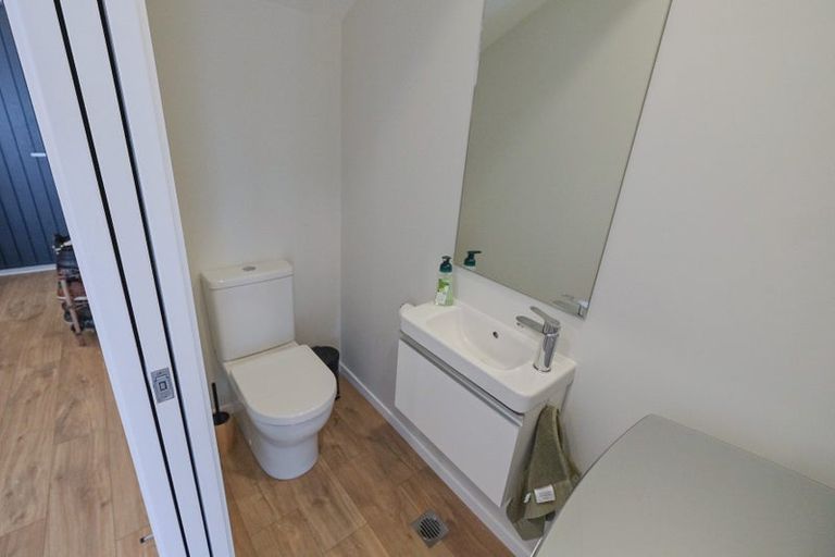 Photo of property in 4/2 Waipa Street, Birkenhead, Auckland, 0626