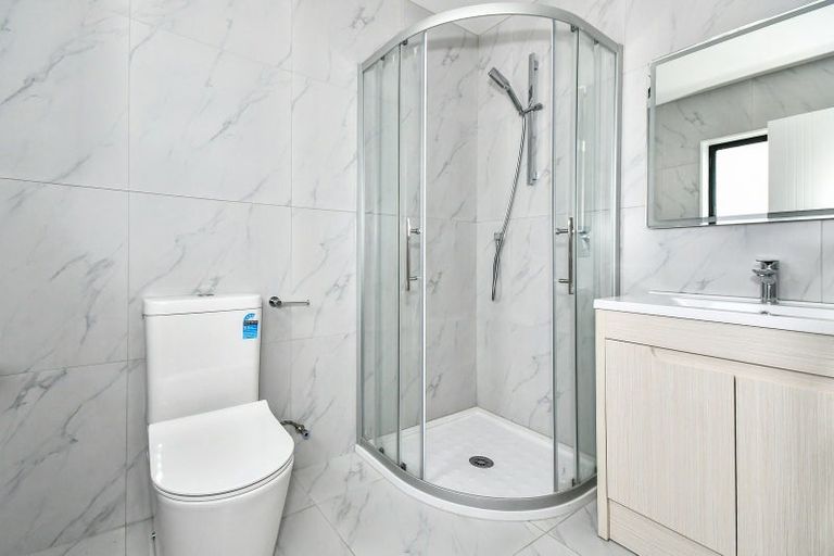 Photo of property in 2 Peara Lane, Karaka, Papakura, 2113