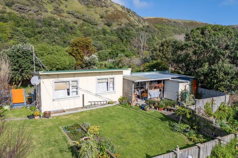 Photo of property in 57a Ames Street, Paekakariki, 5034