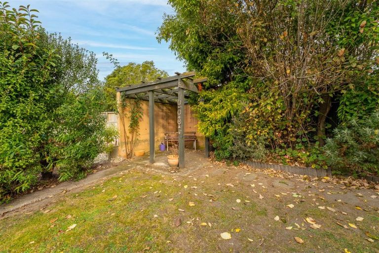 Photo of property in 1 Kent Street, Oamaru North, Oamaru, 9400