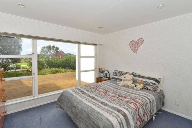 Photo of property in 12 Rugby Place, Te Kamo, Whangarei, 0112