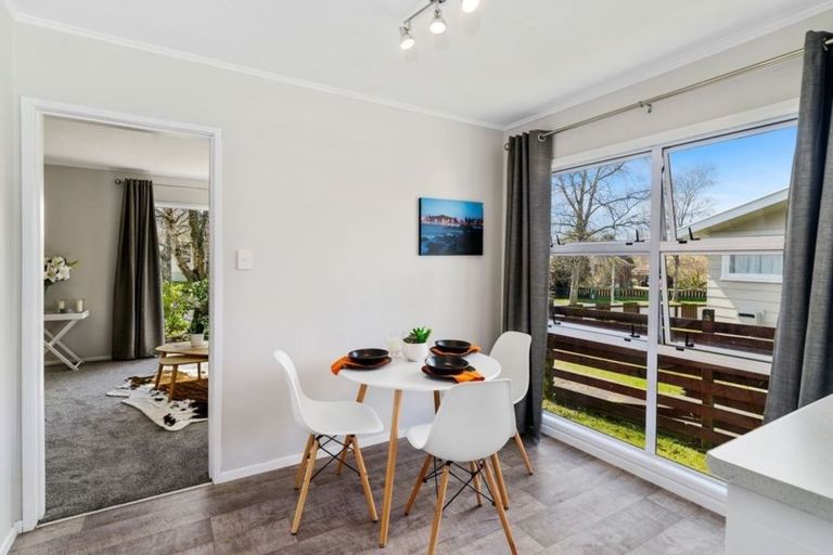 Photo of property in 8 Beryl Place, Pukehangi, Rotorua, 3015