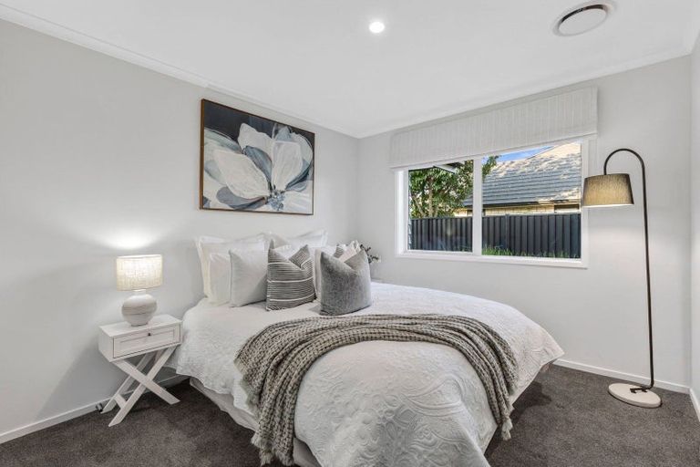 Photo of property in 48 Norfolk Drive, Cambridge, 3434