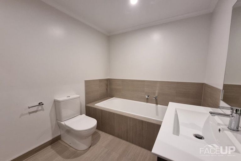 Photo of property in 29 Eyton Kay Road, Hobsonville, Auckland, 0616