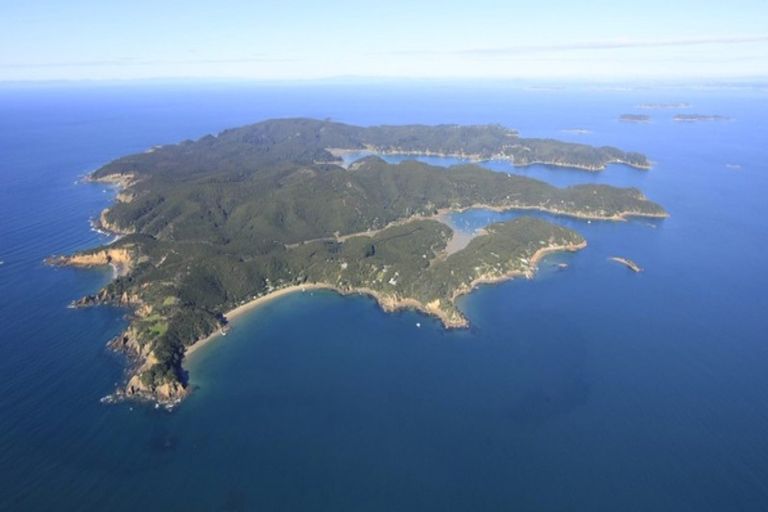 Photo of property in 50 Schoolhouse Bay Road, Kawau Island, 0920