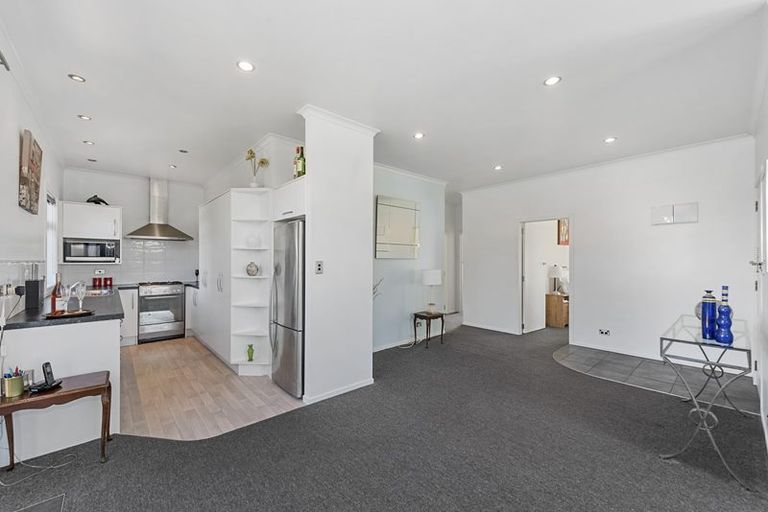 Photo of property in 32 Mansel Avenue, Hillcrest, Hamilton, 3216