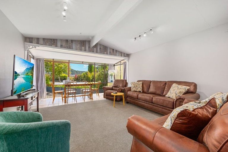 Photo of property in 2b Seaview Crescent, Picton, 7220