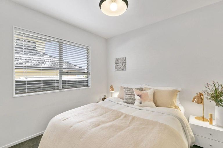 Photo of property in 74 Kentwood Drive, Woodridge, Wellington, 6037