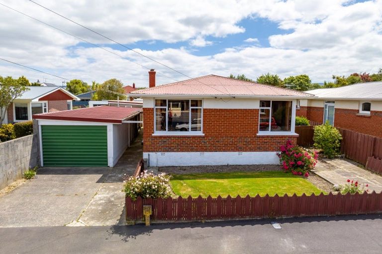 Photo of property in 39 Oakland Street, Andersons Bay, Dunedin, 9013