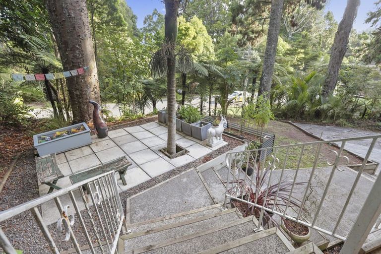 Photo of property in 80 Waima Crescent, Titirangi, Auckland, 0604