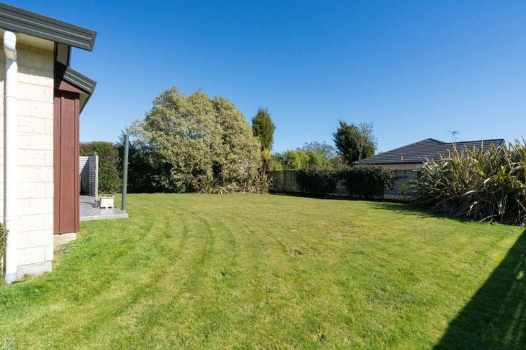 Photo of property in 6 Burnfield Way, Levin, 5510