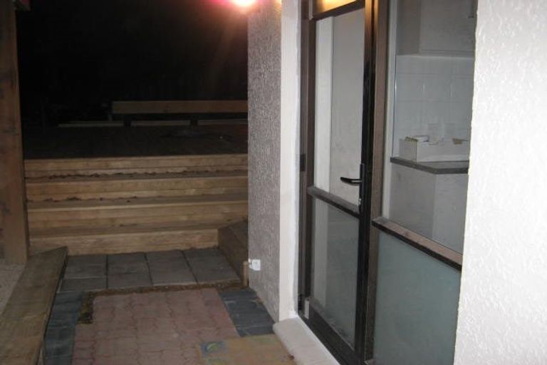 Photo of property in 18 Stanaway Street, Hillcrest, Auckland, 0627