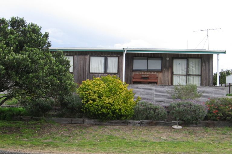 Photo of property in 3 St Anne Place, Omaha, 0986