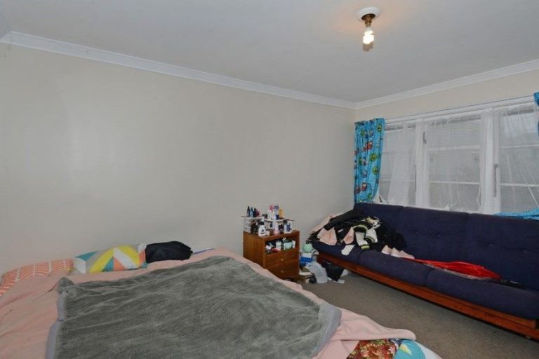 Photo of property in 1/16 Bristol Street, Trentham, Upper Hutt, 5018