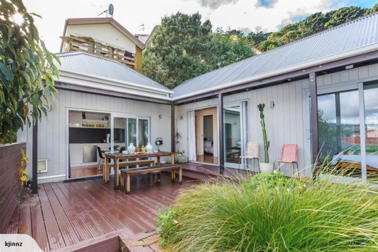 Photo of property in 95 Majoribanks Street, Mount Victoria, Wellington, 6011