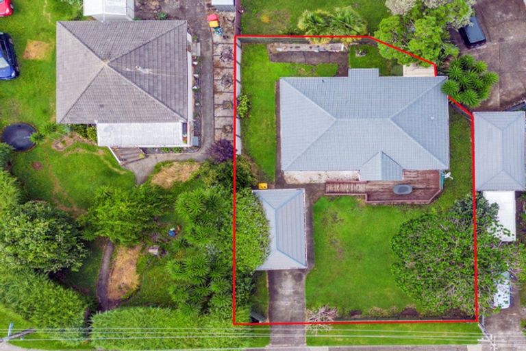 Photo of property in 8a Hannan Road, Whitianga, 3510