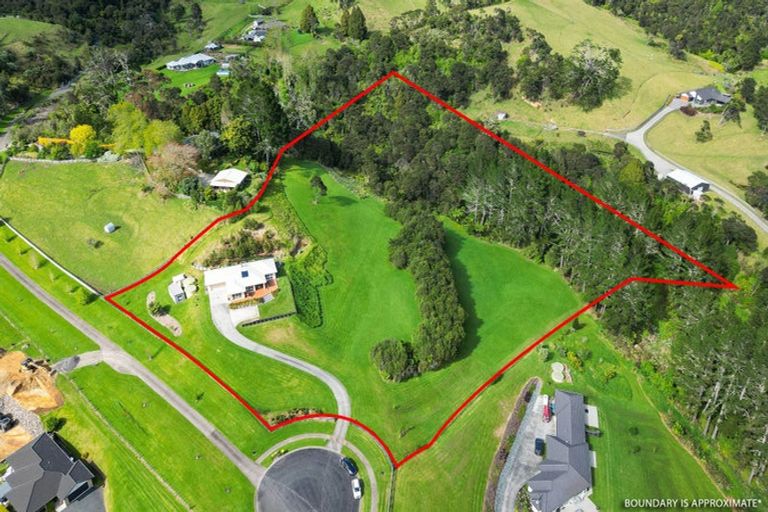 Photo of property in 66 Manuka Grove, Helensville, 0875