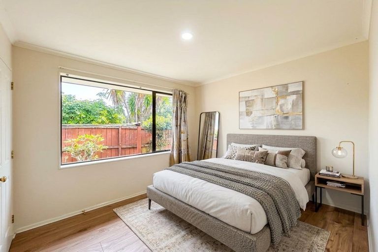 Photo of property in 213 Kilkenny Drive, East Tamaki Heights, Auckland, 2016