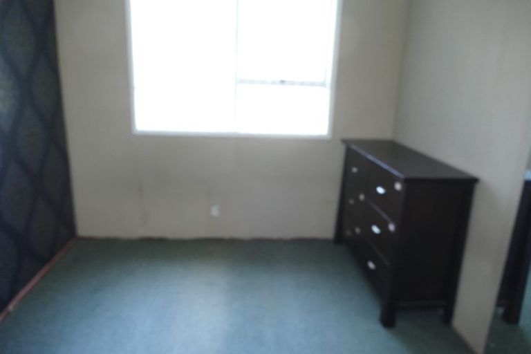 Photo of property in 56 Othello Drive, Clover Park, Auckland, 2023