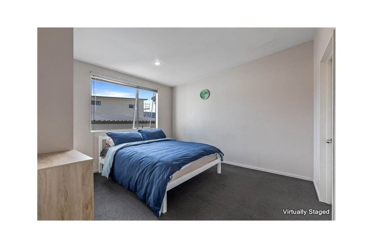 Photo of property in 26/3 Hulme Place, Henderson, Auckland, 0612